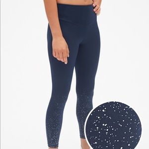 NWT GapFit Navy Blue Metallic Ombre Leggings sz L